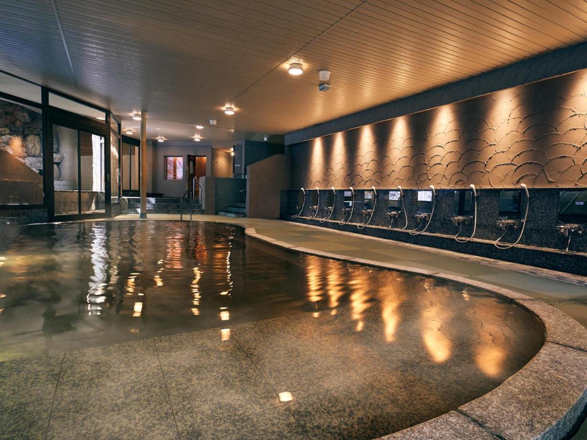 Ryokan Ooedo Onsen Monogatari Premium Gyoen 4*
