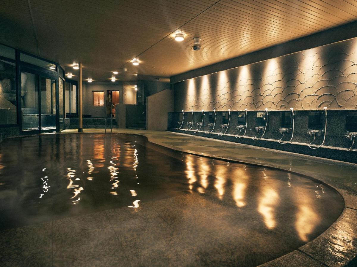 Ooedo Onsen Monogatari Premium Gyoen 4*